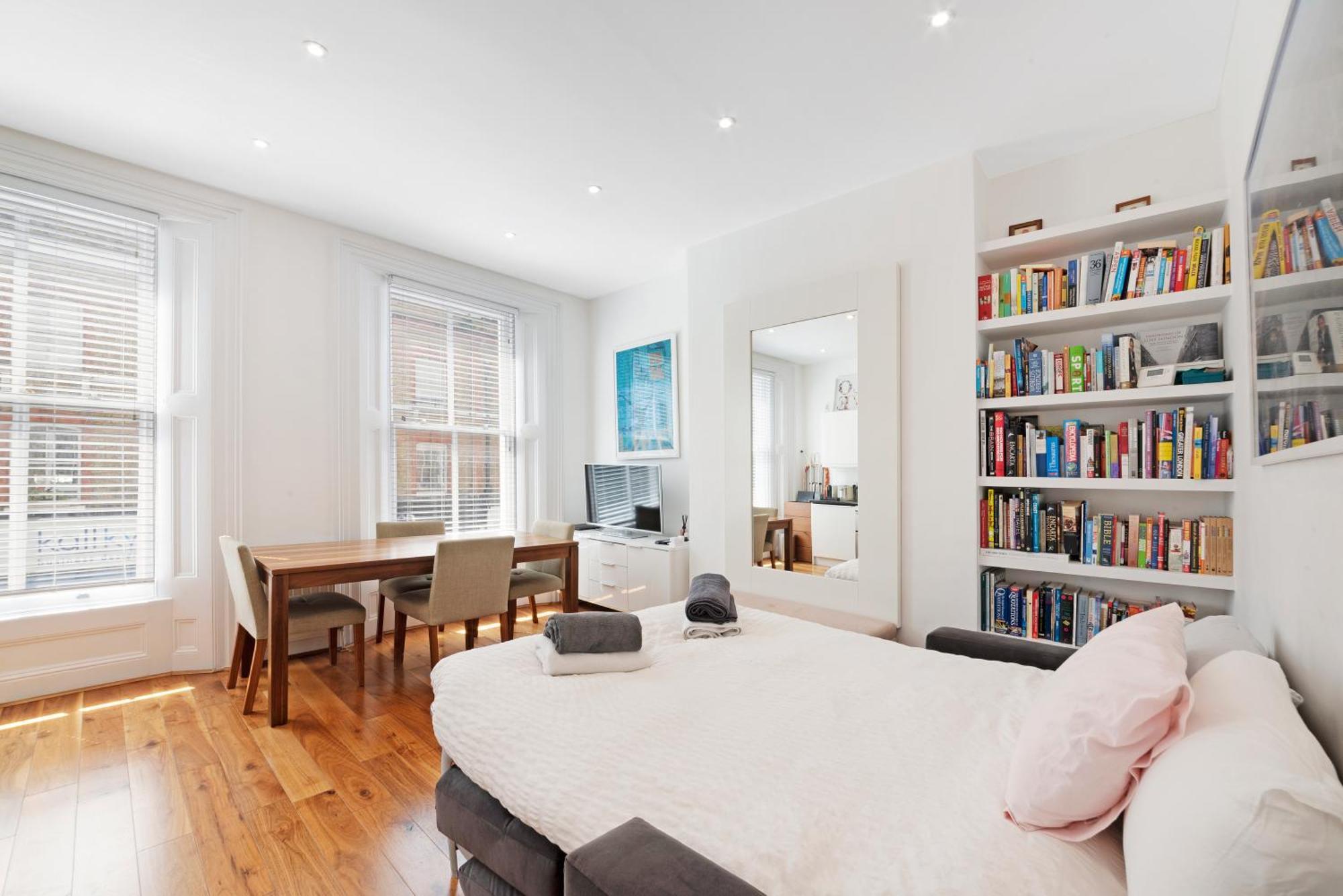 Huge 1 Bed Sleeps 4 De Lux Soho Fitzrovia Apartamento Londres